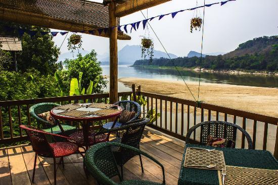 Ock Pop Tok Living Crafts Centre